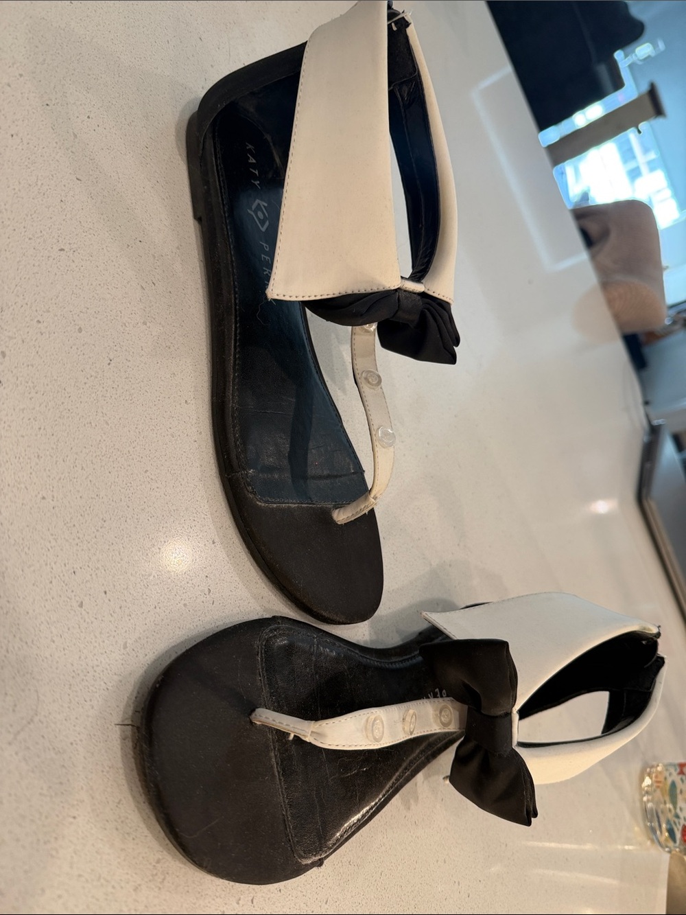 Katy Perry White and Black Bow Thong Sandals